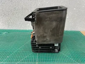 Jpla-046n01 Range Rover 18-22 L494 Front Center Console Refrigerated Cooler Box Oem