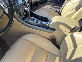 Rover 241-12308a Console Front Floor Leather Armrest Fits 06-09 Range Sport 993657