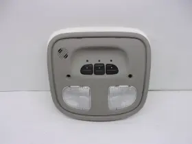 241-01821 Saturn 2007-2009 Aura Overhead Roof Center Console Oem