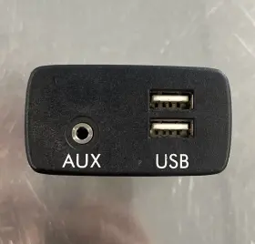 86257al200 Subaru 86257al100 2015-2017 Wrx Crosstrek Auxiliary Aux Jack Usb Port Unit Oem