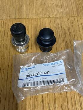 Subaru 86712kc000 99-09 Cigarette Lighter Socket Cap And Impreza Forester