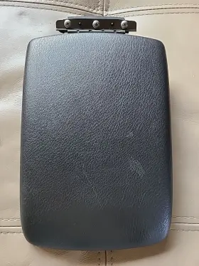 92113ag01a Subaru Oem 2005-09 Center Console Armrest Lid Black Legacy Outback