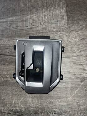 Subaru C6470fl200 2018-2023 Impreza Center Console A/t Shifter Trim Bezel Indicator Oem