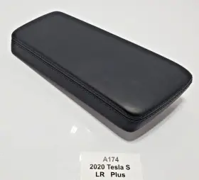 1057302 Tesla 12-20 Oem Model X S Front Right Passenger Center Consol Armrest Pad Black