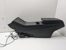 1755501-70-c Tesla Model Y/3 Center Console Armrest 2020-2023 Oem