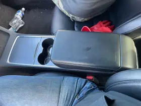 1755501-70-c Tesla 241.ts1p22 17-23 Telsa 3 Or Y Center Console Armrest Cup Holder Carrier Ass