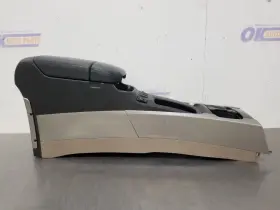 241-10135 Toyota 06 2006 4runner Limited Center Floor Console Black With Gray Trim