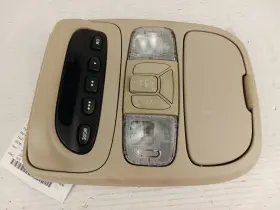 241-10470 Toyota 04 05 Sienna Overhead Console Dome Light Oem