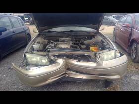 Toyota 241-10732 Console Front Floor Without Heated Seats Fits 00-01 Camry 1119474