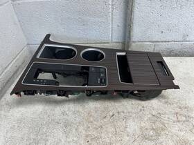 Toyota 241-13780 2021 Sienna Center Console Copper Cover Dual Cupholder Oem