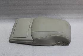 Toyota 245.to1f06 2004 2005 2006 2007 Highlander Rear Seat Console Arm Rest Ivory La03