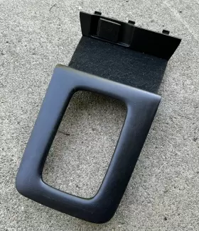 58804-aa030 Toyota 1997-2001 Camry Center Console Automatic Shifter Bezel Surround Trim S3