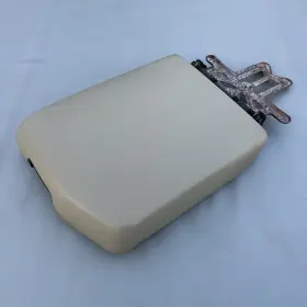 58905-0c170-e1 Toyota 13-21 Tundra Center Console Cover Lid Arm Rest Beige Oem Flaws