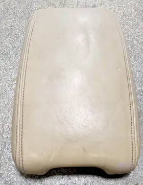 58905-60141 Toyota 98-07 Oem Land Cruiser J100 Center Console Armrest Lid Leather Beige