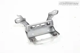 58996-47030 Toyota 2017-2021 Prius Prime Phev Rear Right Console Box Bracket Oem