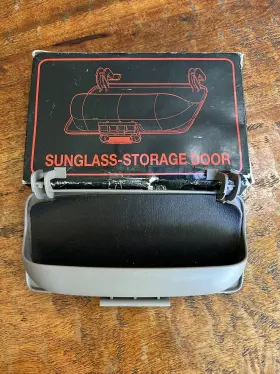 63659-aa010 Toyota Sunglass Roof Console Door Cover