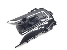 Toyota 84970-12240 2020-2022 Corolla Hybrid 1.8l Gear Shift Shifter Trim Panel With Switch Oem