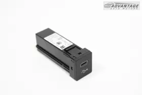 8619012080 Toyota 2019-2024 Corolla Back Rear Center Console Usb Charging Port Outlet Oem