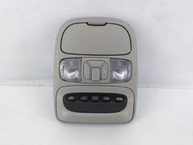 Toyota F09690911 2005 Sienna Overhead Roof Console Qpmb0