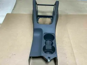 1k0863243a Volkswagen Rabbit 2007 Coupe Center Console Trim Cover With Cup Holder Factory