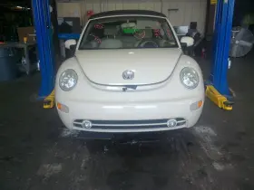 241-11745 Volkswagen Console Front Floor Fits 03-05 Beetle 930935