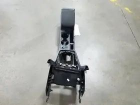 241-12687 Volkswagen 2018-2019 Jetta Floor Center Console Assembly Oem Lkq