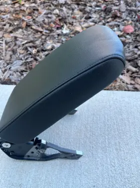 5c6864571 Volkswagen 11-18 Jetta Center Console Armrest Lid Cover Black Oem