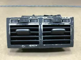 7l6819203 Volkswagen Touareg 2005 7l Rear Center Console A/c Ac Air Vent Grille Factory