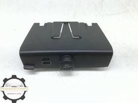 Volvo 10r-053559 2019-2022 Xc40 Center Console Dual Usb Charging Socket Port Oem
