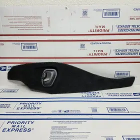 39971633 Volvo 03-06 Xc90 Right Side Center Console Carpet Trim Panel Cover Oem