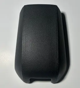 B39897477 Volvo 2011 Xc90 Armrest / Center Console Lid Cover Only Foil Grey