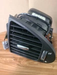 04-09 Jaguar XJ8 Xjr Vdp X350 X358 Front Right Dash Air Vent Oem 2W93-7801815 Used. Price: $39.00.