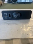 Jaguar Xf X250 2014 Power Socket 28373818 Used. Price: $24.16.