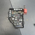 2007 Cadillac Srx Oem 3.6L V6 Engine Bay Fuse Relay Box Block 25787958 Used. Price: $54.90.