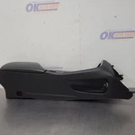 2020 Dodge Challenger Sxt Center Floor Console Black Used. Price: $187.00.