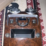 Hummer H2 Rear Console 2004 - 2007 Oem Replacement Used Chrome Rings & Wood Trim. Price: $116.00.