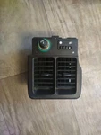 1998-2003 Jaguar Xj-series Vanden Plas Oem Console Rear Air Vent GNC7890AA Used. Price: $39.95.