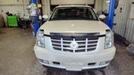 Console Front With Sunroof Opt U42 Fits 07-13 Escalade Ext 1149962 Used. Price: $150.00.