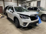 Console 2019 Forester 1461668 Used. Price: $120.00.