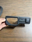 2017-2020 Jeep Renegade Aux Usb 12V Power Supply 4X4 Four Wheel Bezel Oem T28 Used. Price: $19.95.