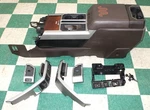 16' F150 *note* King Ranch Brown Woodgrain Floor Console Armrest Lid Dash Vents Used. Price: $660.24.