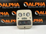 02 Gmc Yukon Xl 1500 Front Console Overhead Map Light / Climate Control 15746965 Used. Price: $90.00.