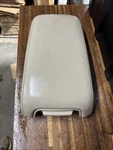 2013 -2014 Chrysler 300 Used Armrest Tan 4DR Genuine Oem 241-02322. Price: $99.99.