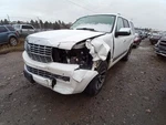 Console Front With Sunroof Fits 09-10 Navigator 11504480 Used. Price: $84.02.