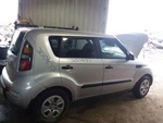 Console Front Floor Fits 10-11 Soul 2100210 Used. Price: $218.50.