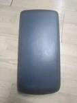 08 - 10 Chrysler 300 Charger Center Console Lid Armrest Dark Gray Leather Used. Price: $40.00.