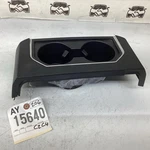 Ford Expedition Center Console Rear Dual Oem 2018 - 2021 Used. Price: $69.99.