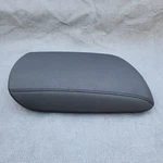 2013-2015 Bmw X1 E84 Black Front Center Console Armrest Top Lid Oem 2993643 Used. Price: $100.00.