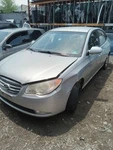 Console Front Sedan Floor Cloth Armrest With Lighter Fits Elantra 290101 Used. Price: $70.00.