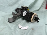 2008-2010 Saturn Vue 3.5L/3.6L Ignition Switch Lock Cylinder W/ Key 25958241 Used. Price: $74.25.